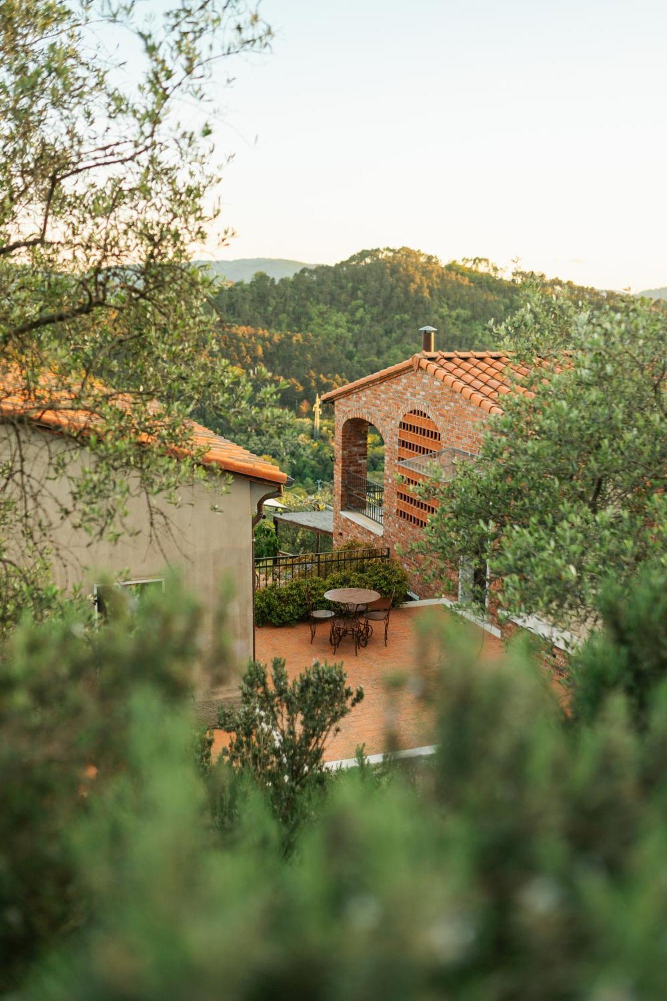 Agriturismo La Burlanda Villa Fosdinovo Exterior photo